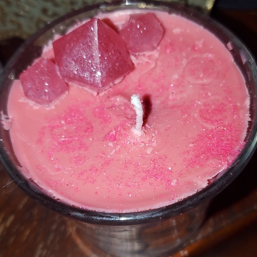 Strawberry scented candle